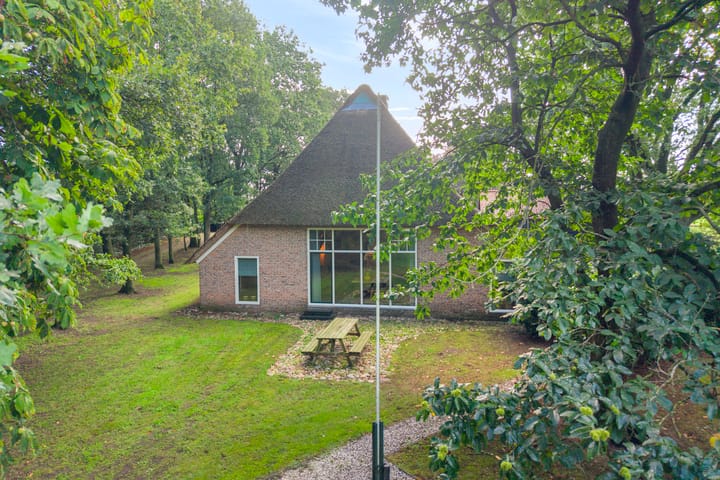 Vrijstaande woning te koop: Oud Veeningen 4, Veeningen