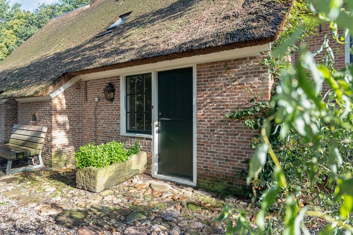 Vrijstaande woning te koop: Oud Veeningen 4, Veeningen