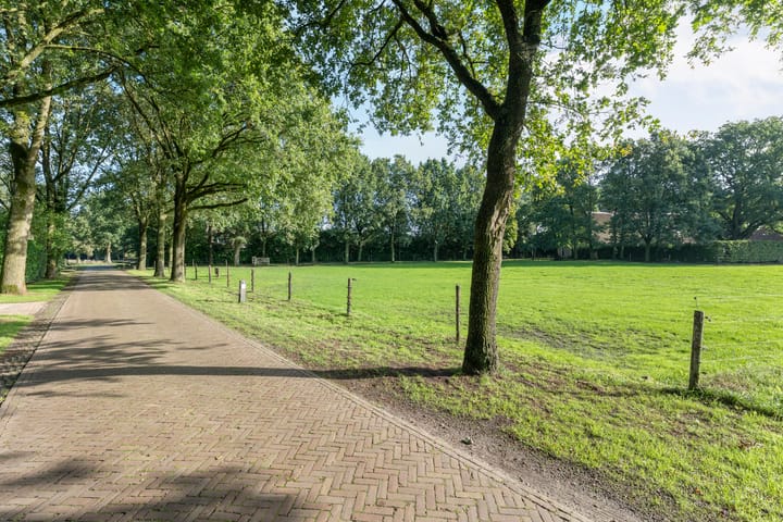 Vrijstaande woning te koop: Oud Veeningen 4, Veeningen