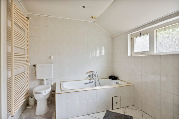 Vrijstaande woning te koop: Ommerkanaal Oost 32, Ommen