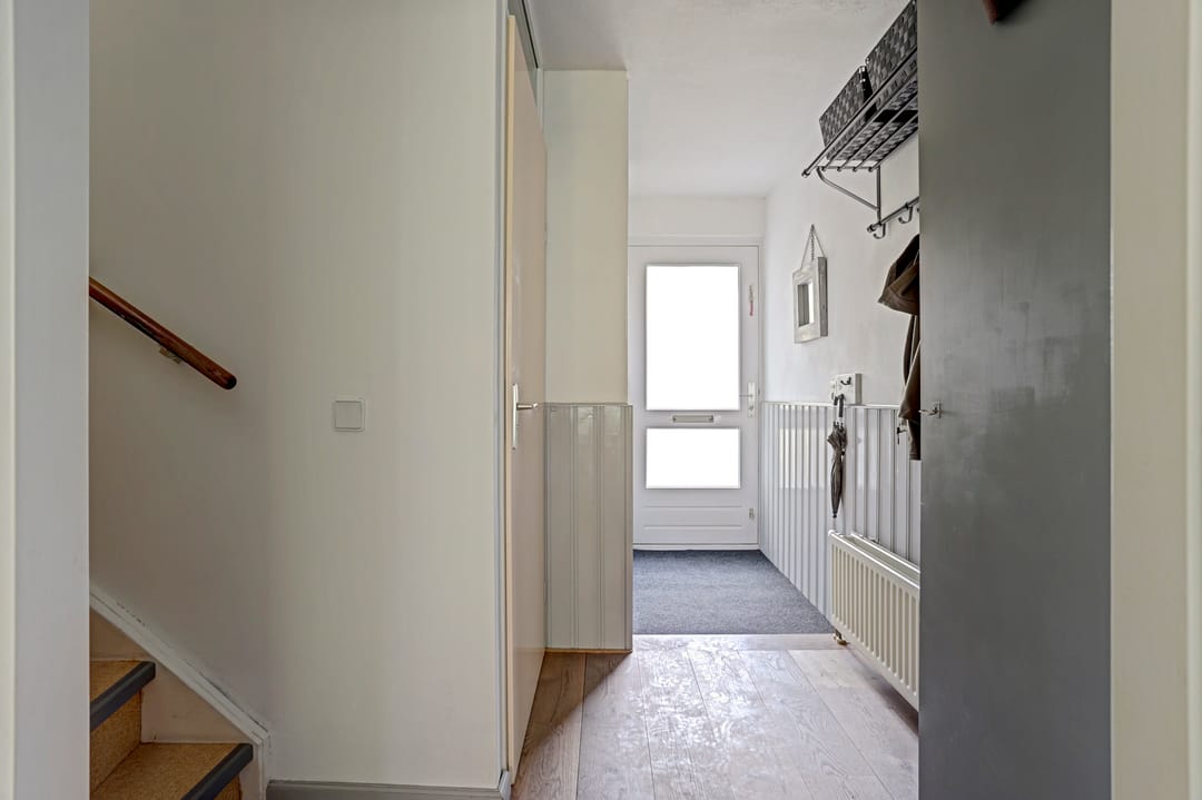 Photo 11 of Tielerwaard 61