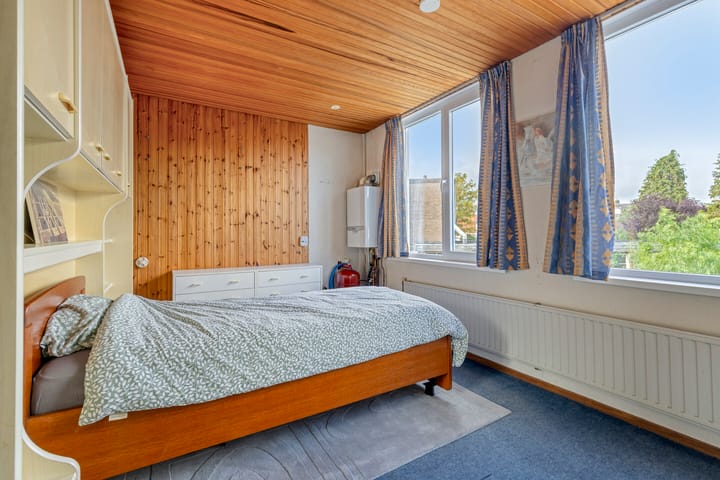 Tussenwoning te koop: Prins Bernhardlaan 79, Bergen Op Zoom