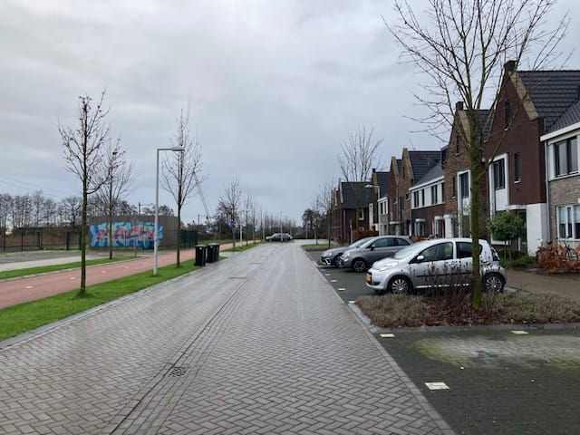 Foto 24 van Zijdehoenderlaan 60