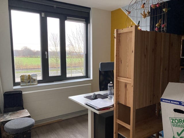 Foto 13 van Zijdehoenderlaan 60