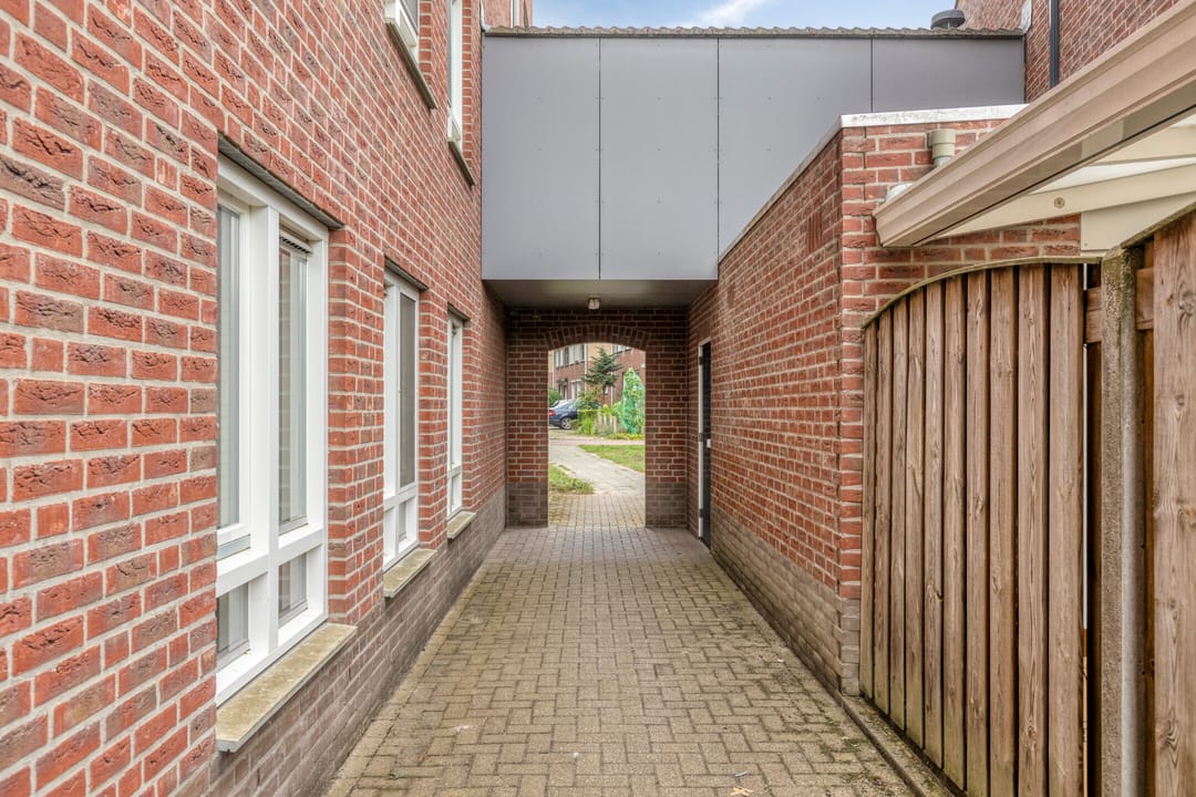 Foto 37 van Vondersestraat 47-A