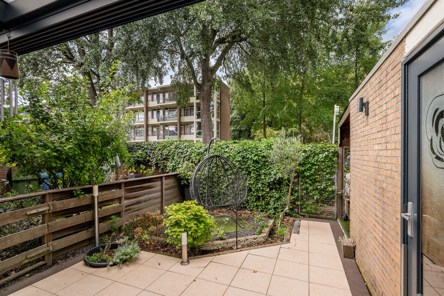 Photo 10 of Zierikzeestraat 23-B