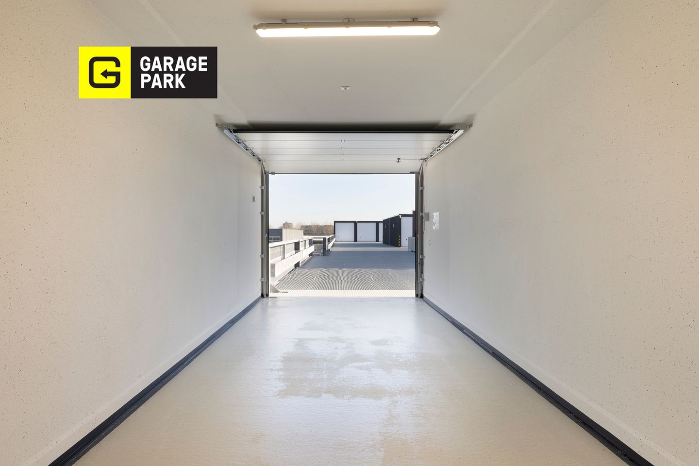 Bekijk foto 5 van GaragePark Almere-Haven
