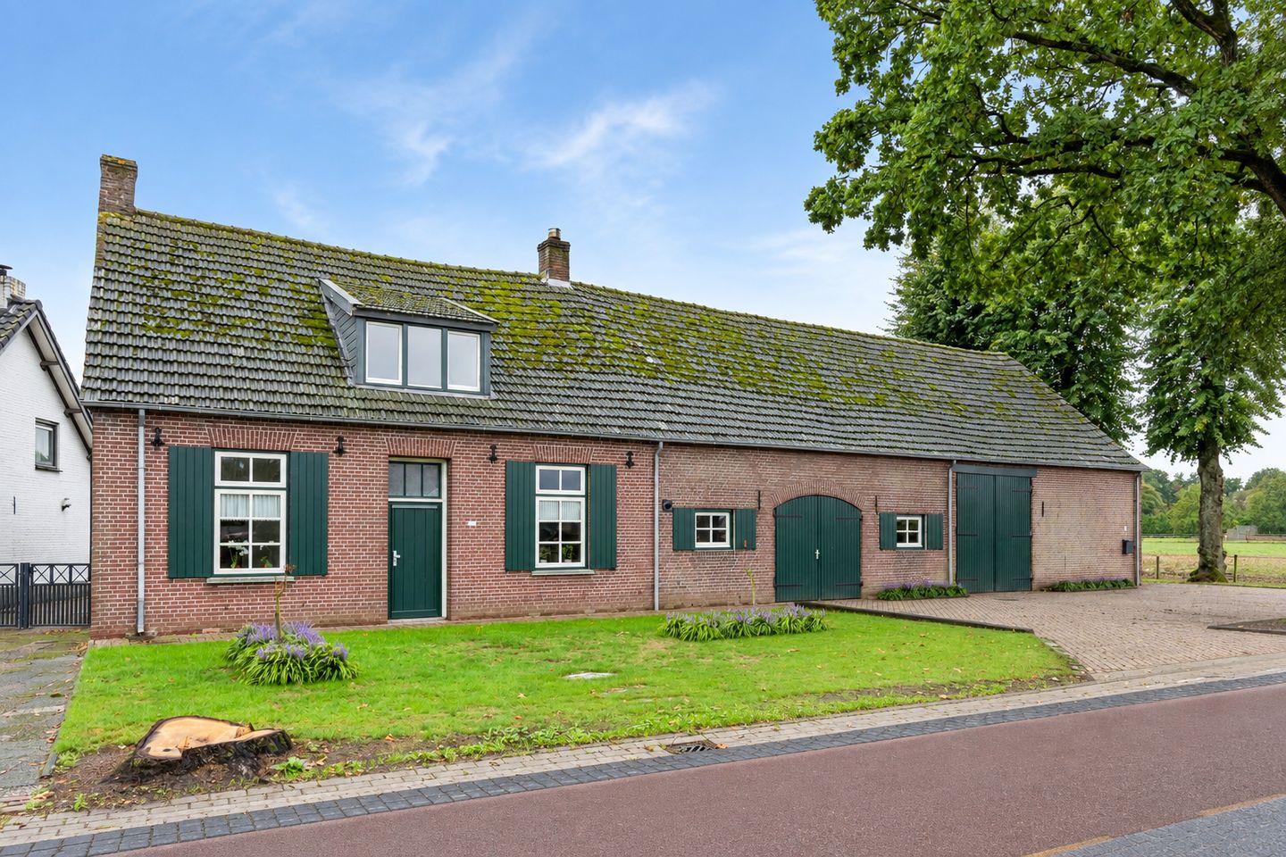 Foto 1 van Broekhovenseweg 5
