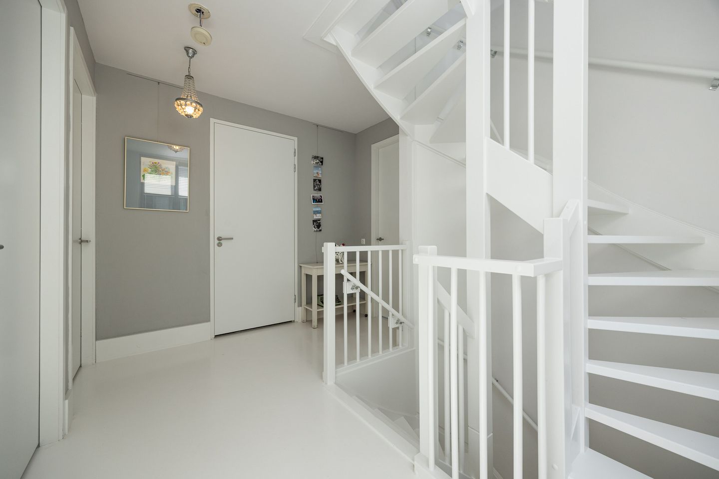 Photo 44 of Henriette R.Holstlaan 19