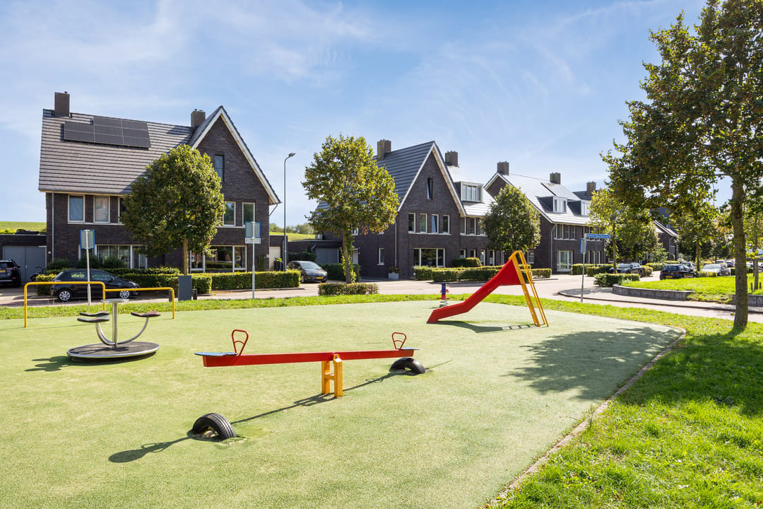 Photo 61 of Henriette R.Holstlaan 19