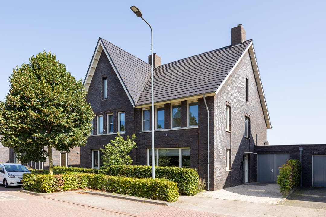 Photo 8 of Henriette R.Holstlaan 19