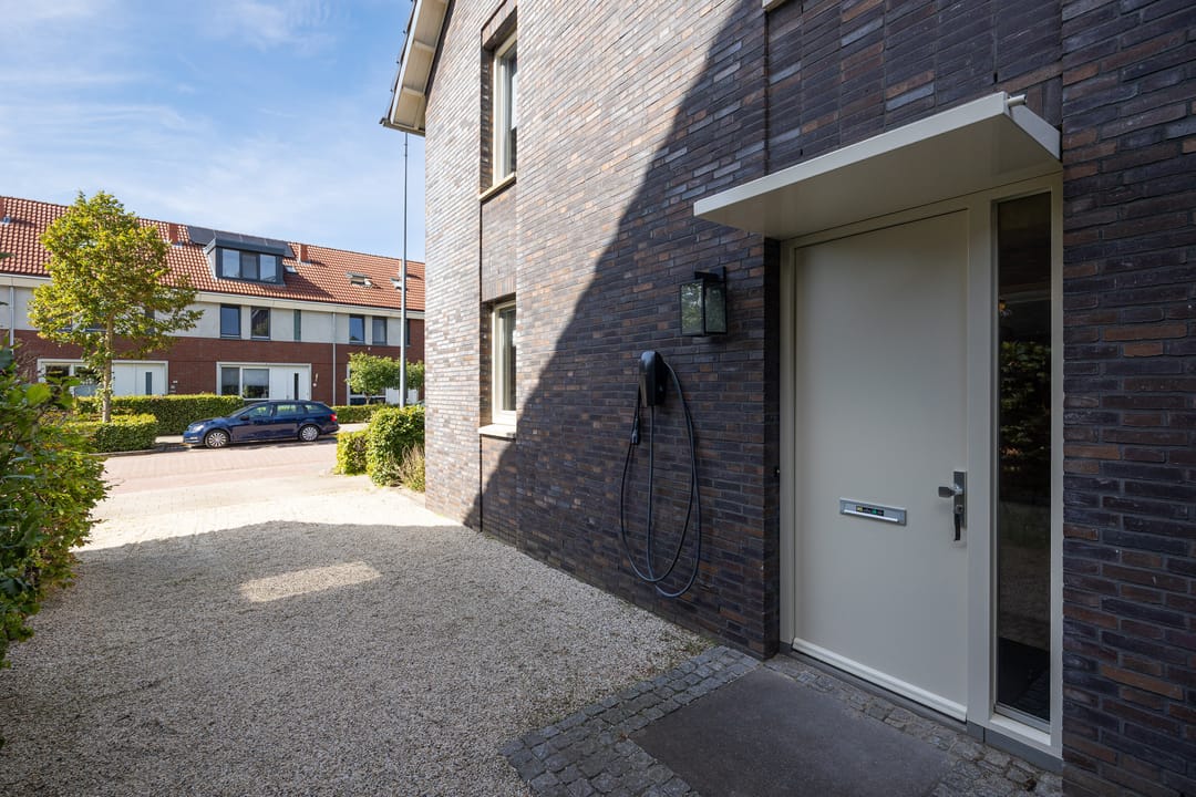 Photo 11 of Henriette R.Holstlaan 19