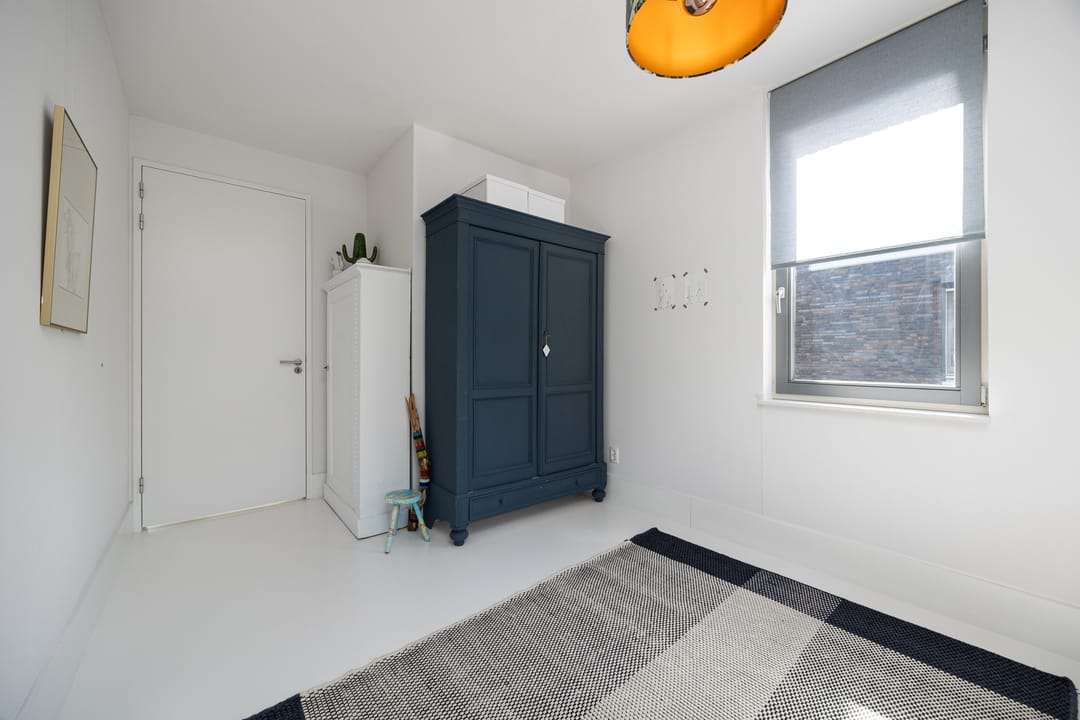 Photo 46 of Henriette R.Holstlaan 19