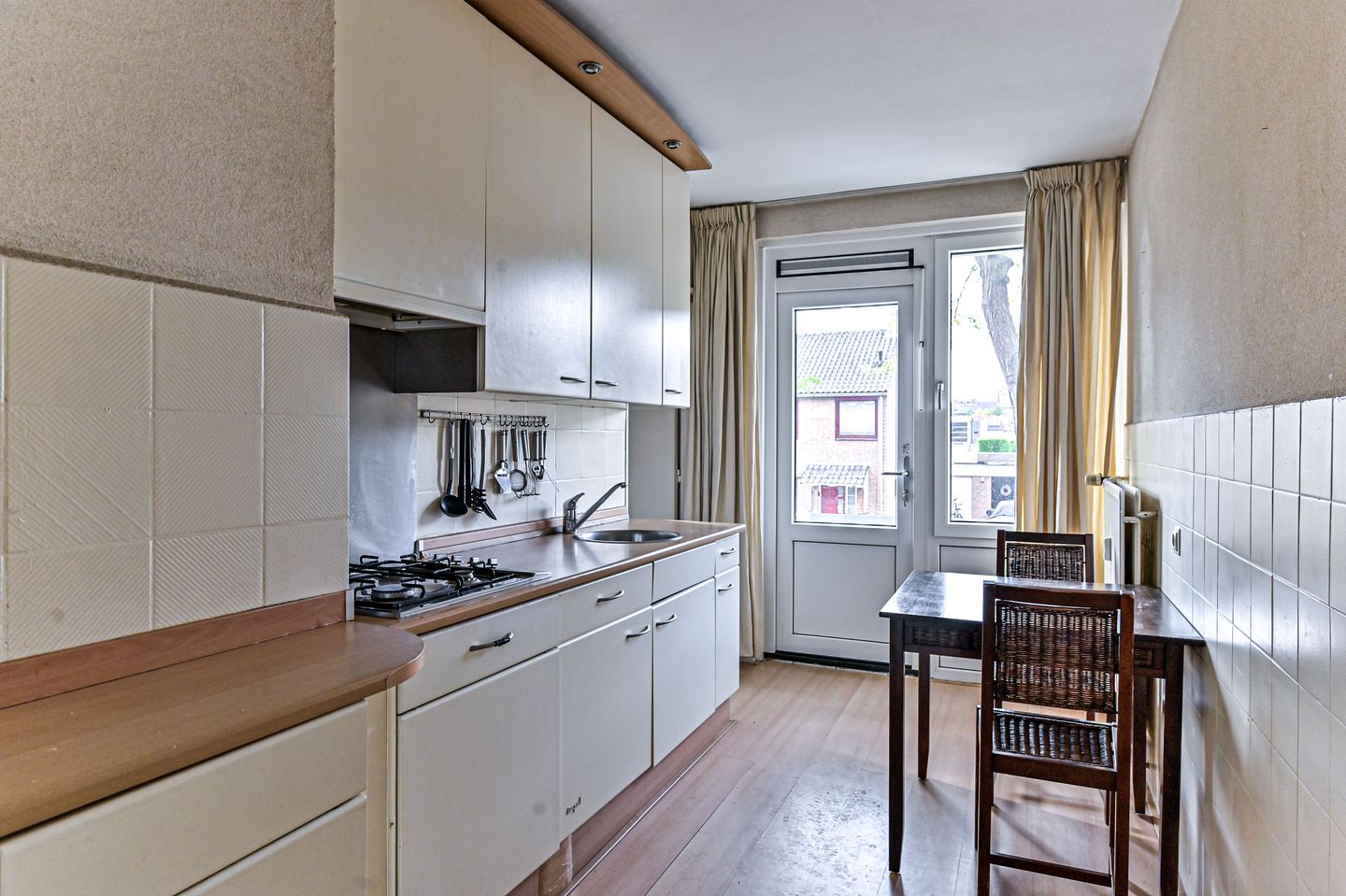 Photo 10 of Albert Cuypstraat 248