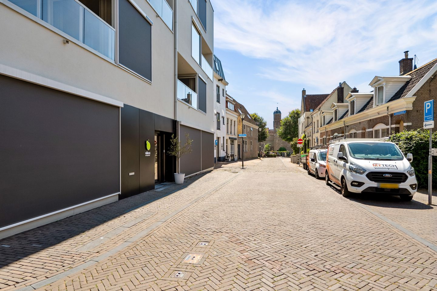 Foto 40 van Menno van Coehoornsingel 12-C