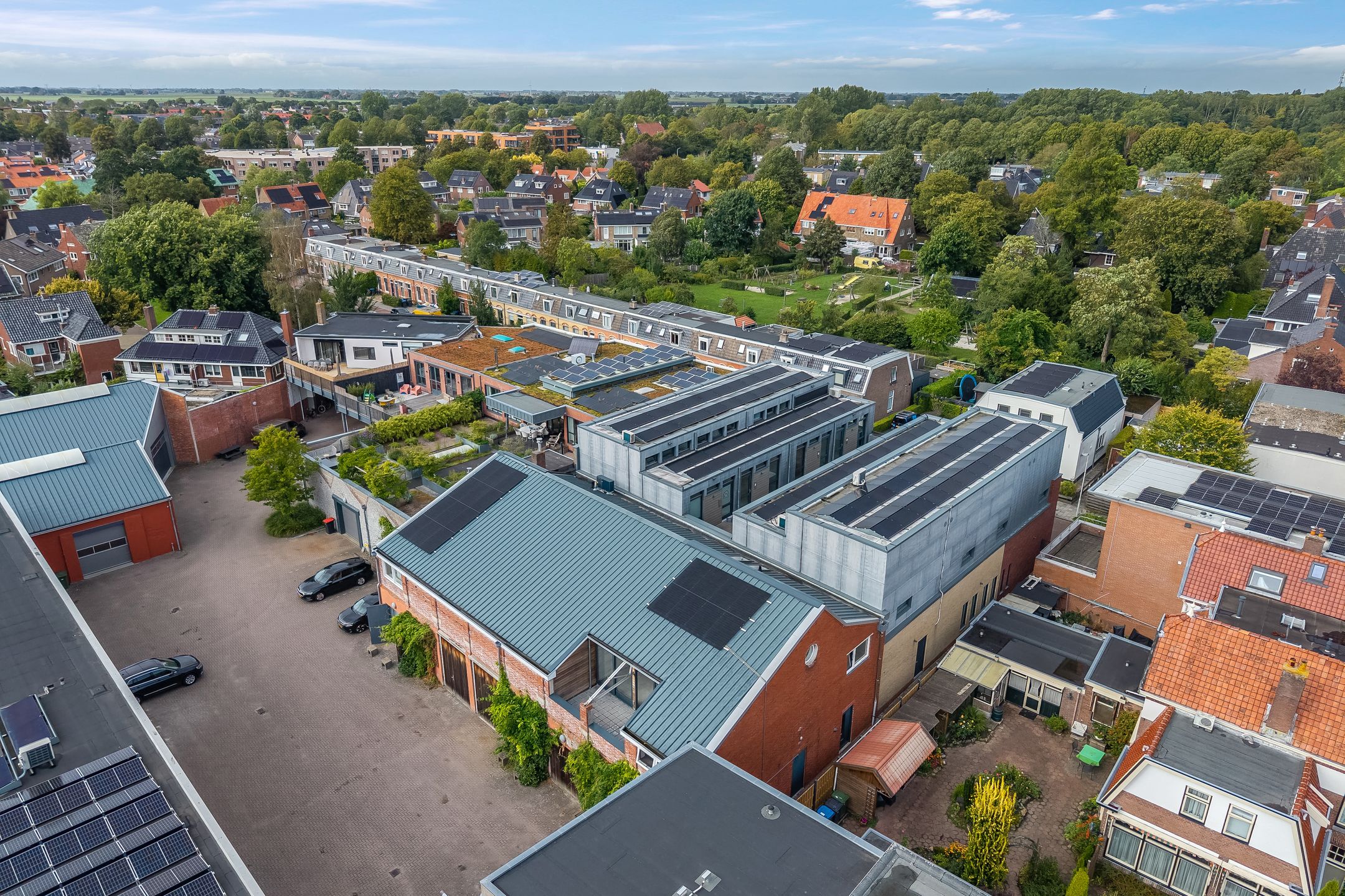 Foto 42 van Iepenlaan 1-A