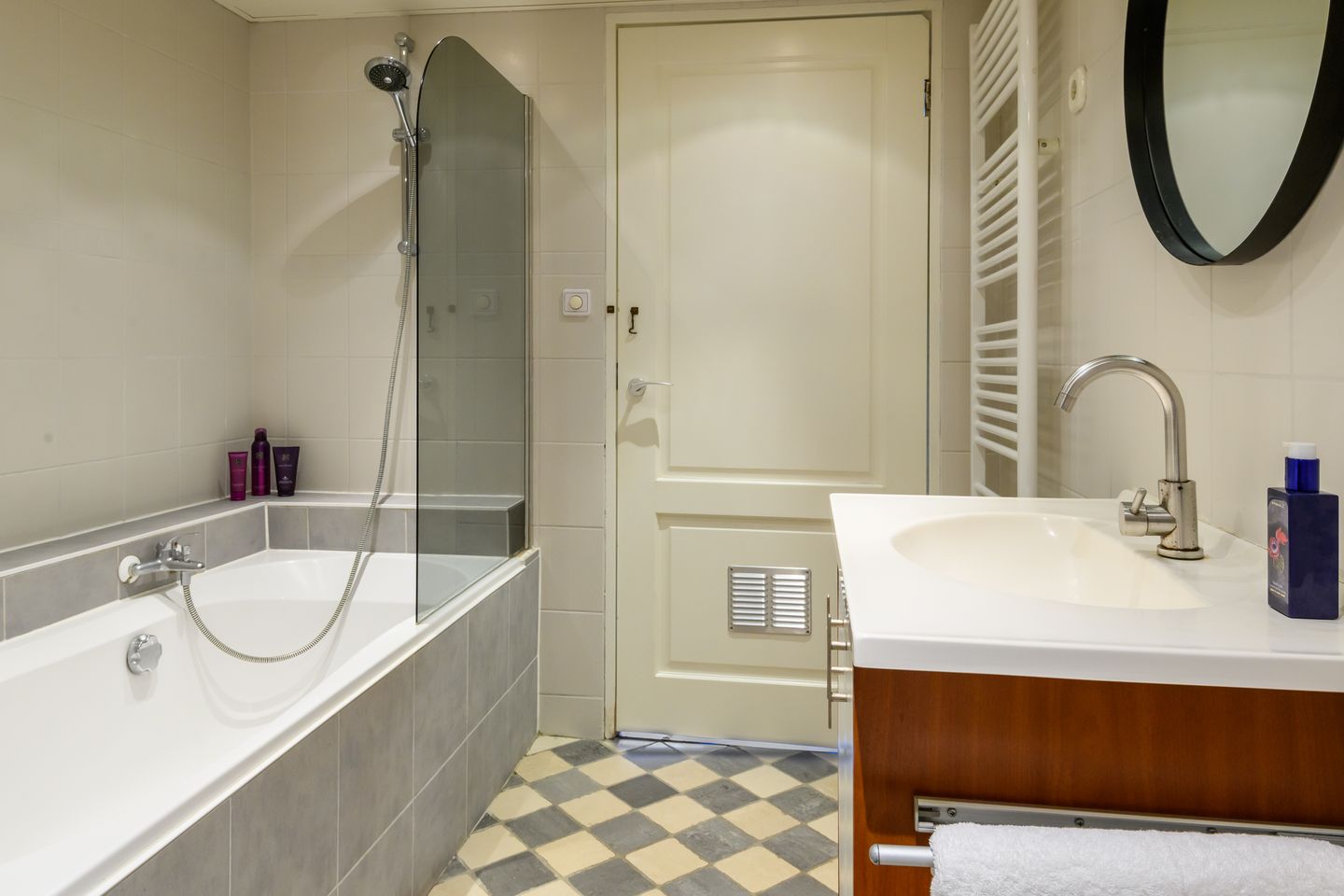 Foto 4 van Wijnbesstraat 61