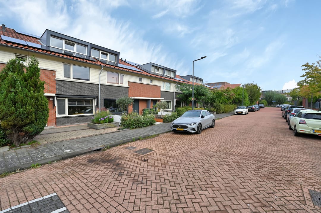 Foto 47 van Bernard Canterstraat 13