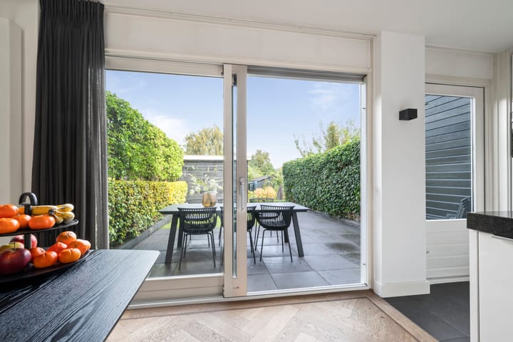 Tussenwoning te koop: Blekersveld 15, Overveen