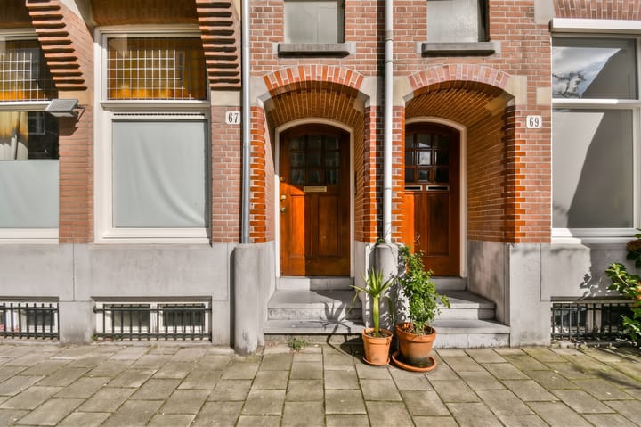 Foto 4 van Pieter de Hoochstraat 67-C