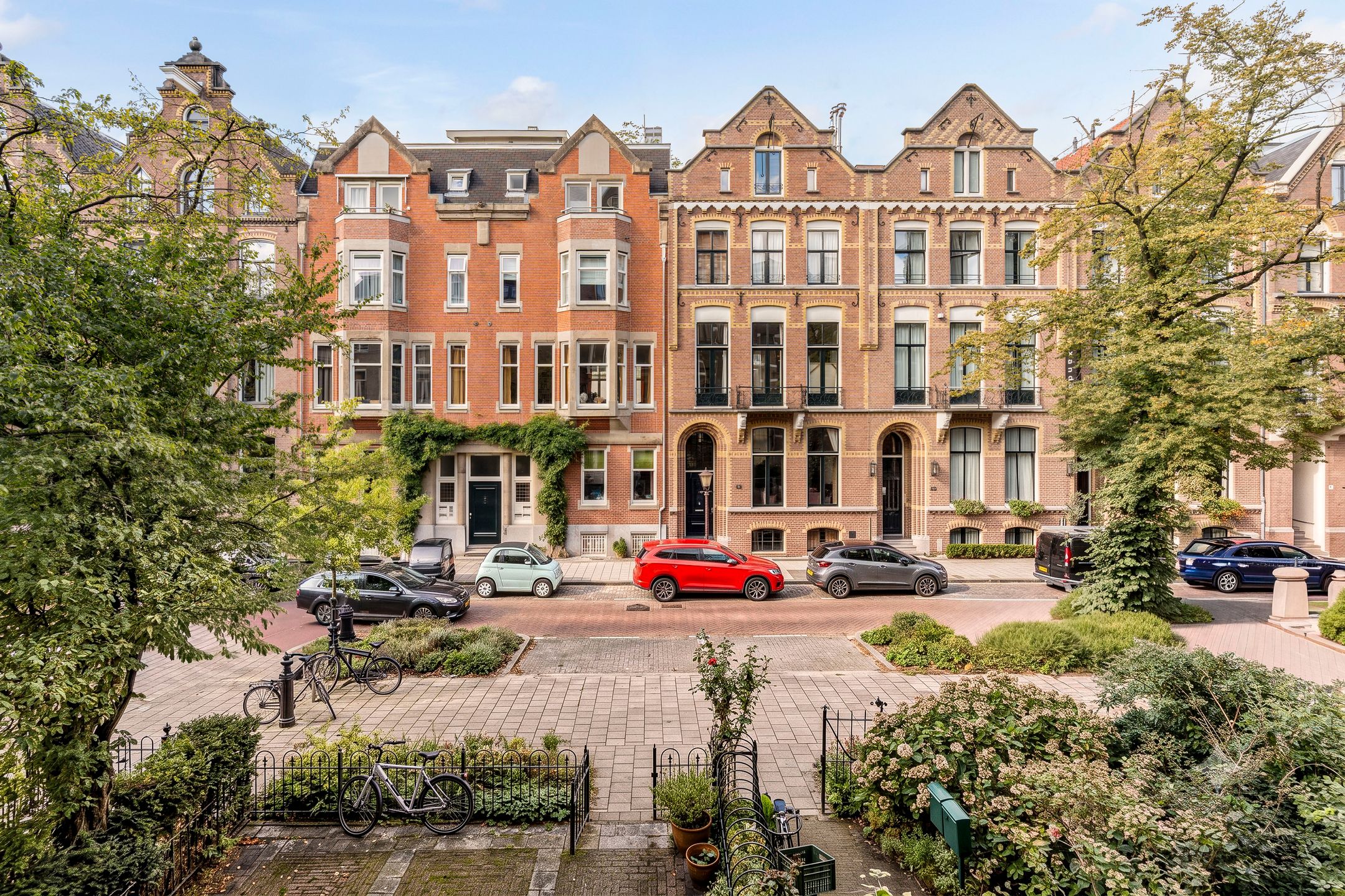 Photo 6 of Vondelstraat 29-1