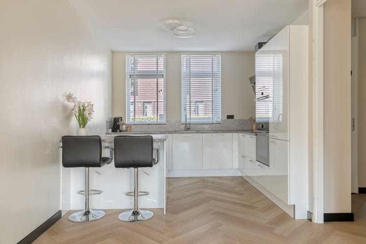 Tussenwoning te koop: Boelijn 150, Almere