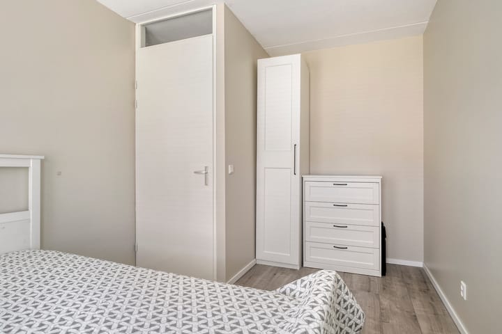 Tussenwoning te koop: Boelijn 150, Almere