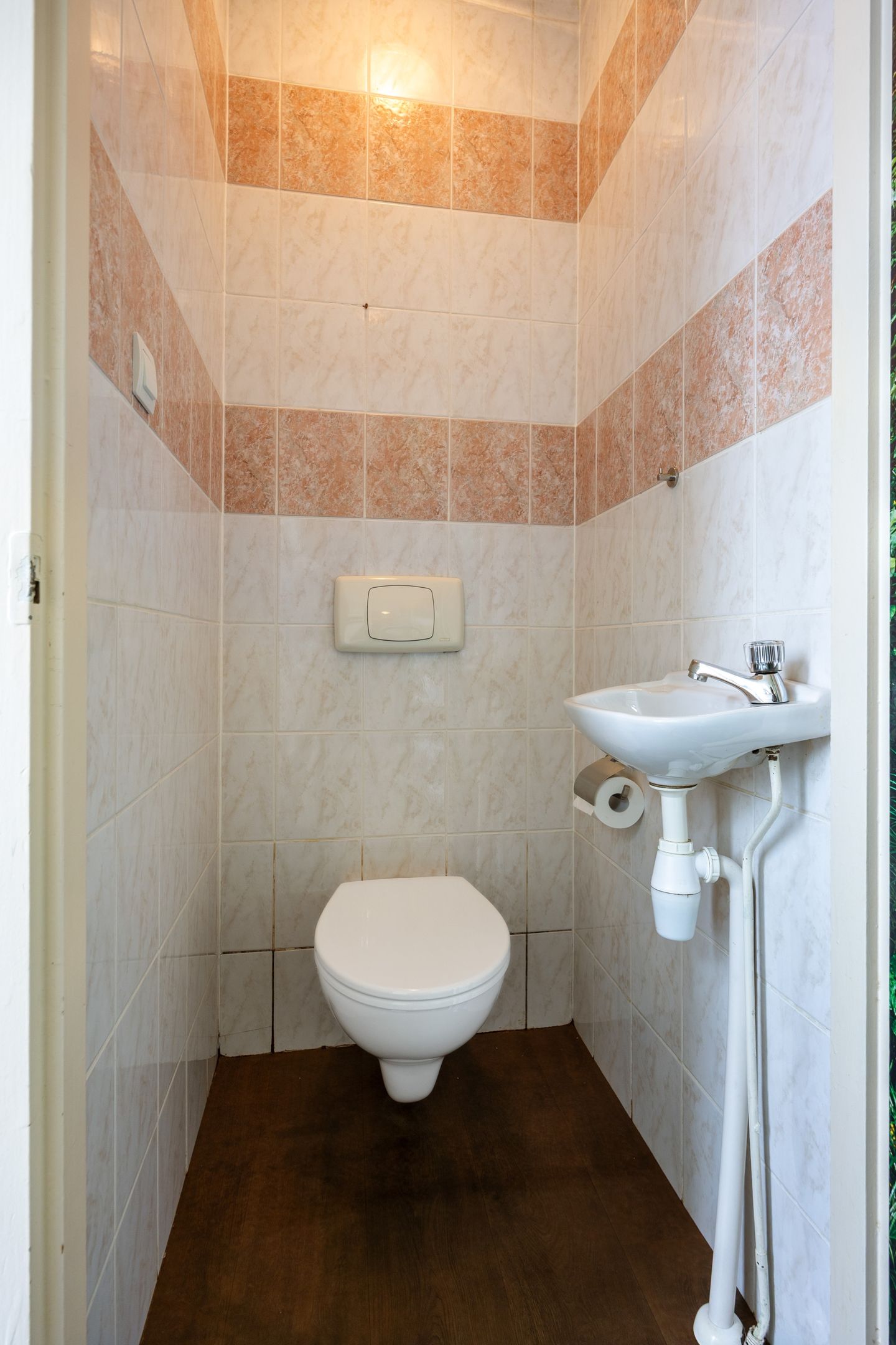 Photo 14 of Laweistraat 33