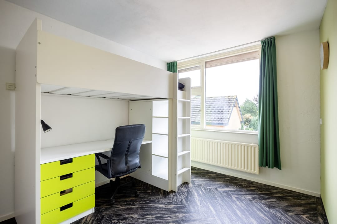 Photo 31 of Laweistraat 33