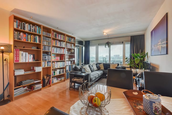 Appartement te koop: Croesinckplein 58, Zoetermeer