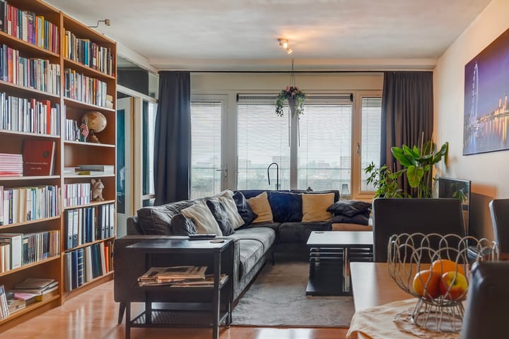 Appartement te koop: Croesinckplein 58, Zoetermeer