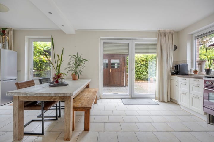 Vrijstaande woning te koop: Kamperfoelielaan 8, Marum