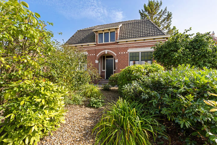 Vrijstaande woning te koop: Lagestraat 5, Loppersum