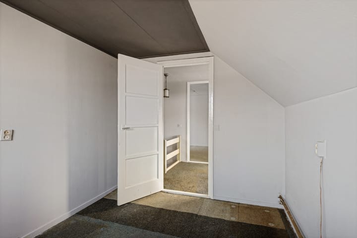 Vrijstaande woning te koop: Lagestraat 5, Loppersum