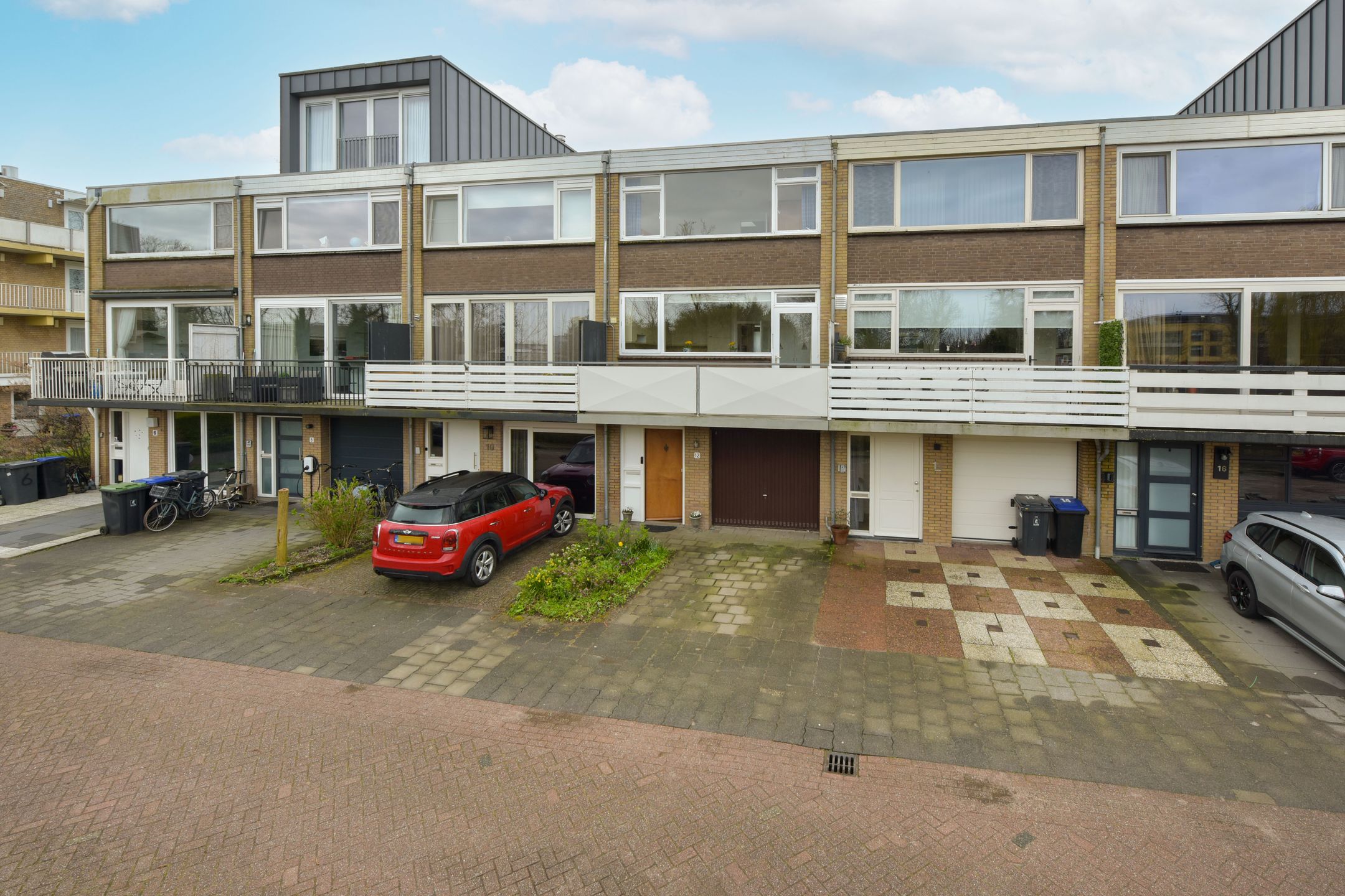 Scholeksterlaan 12