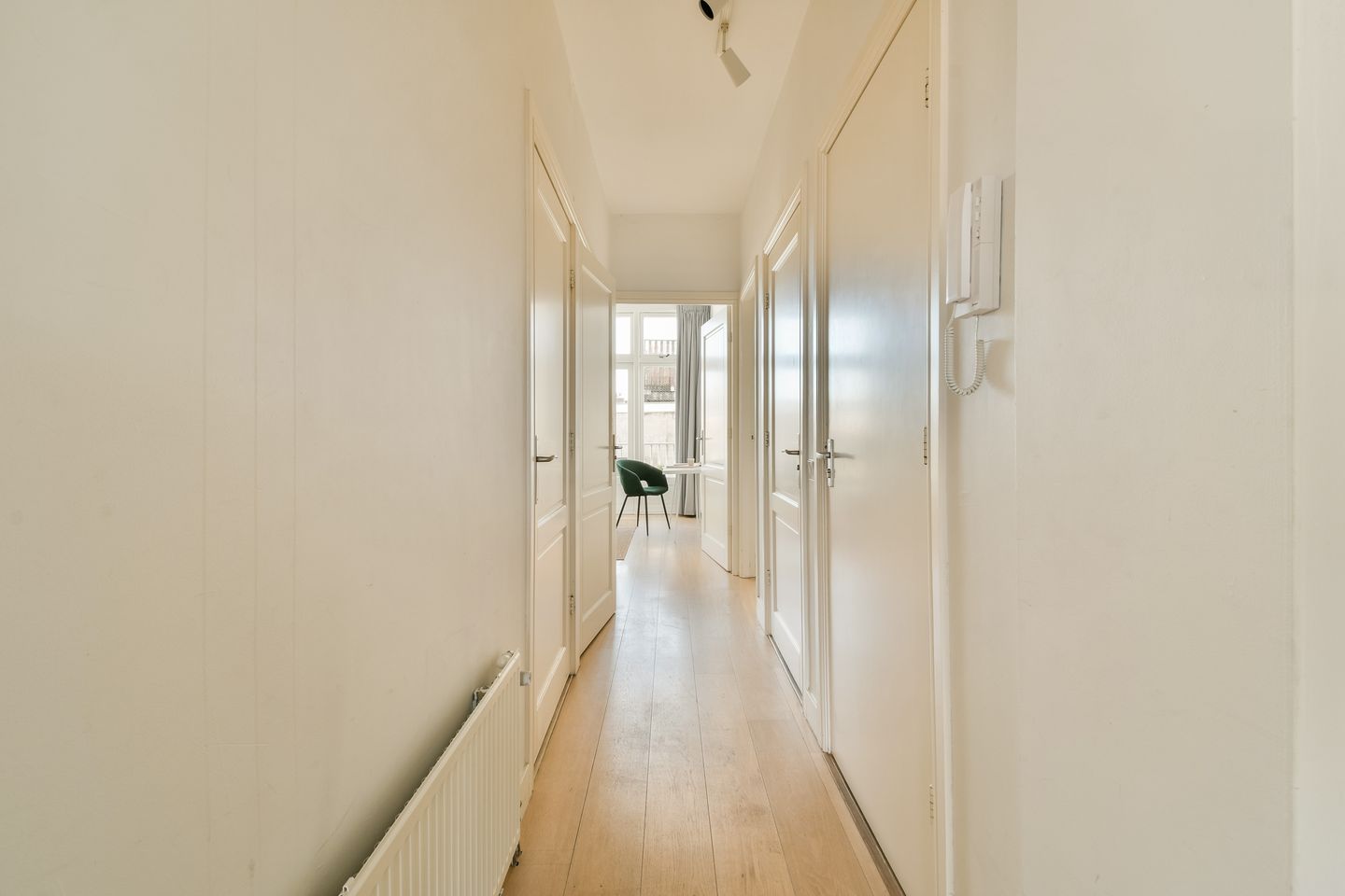 Foto 4 van Van Woustraat 107-3