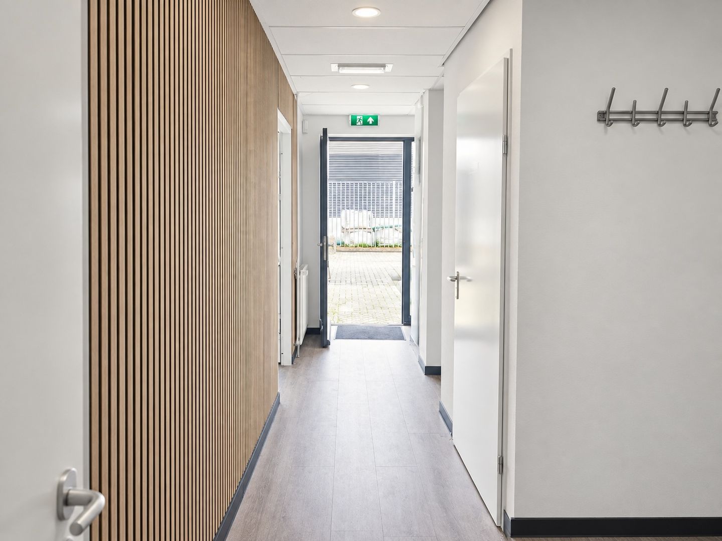 Bekijk foto 4 van Christiaan Huygensweg 8-c