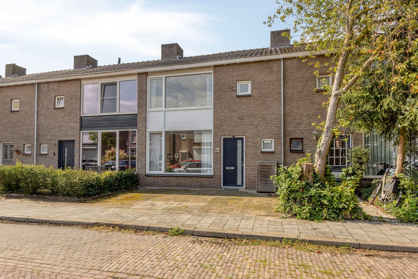 Foto 1 van Pater van den Elsenstr 23