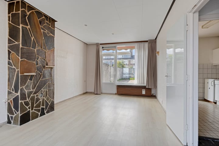 Tussenwoning te koop: Pater van den Elsenstr 23, Valkenswaard