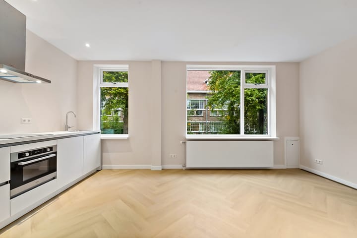 Foto 5 van Naarderstraat 141