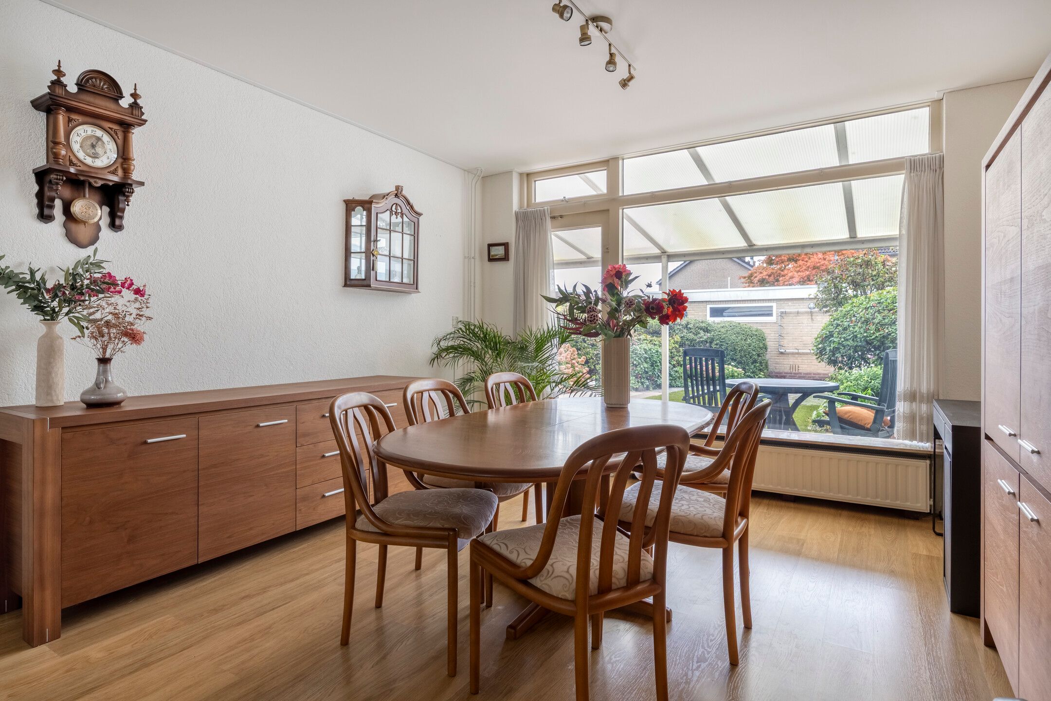 Photo 12 of Marnixstraat 25