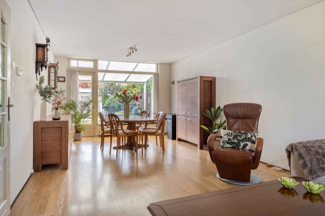 Photo 11 of Marnixstraat 25
