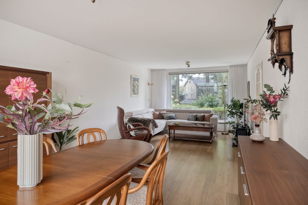 Photo 13 of Marnixstraat 25