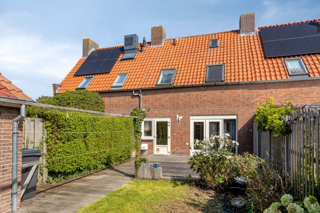 Photo 32 of Frederik Hendrikstraat 13