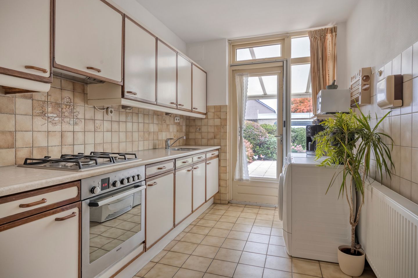 Photo 14 of Marnixstraat 25