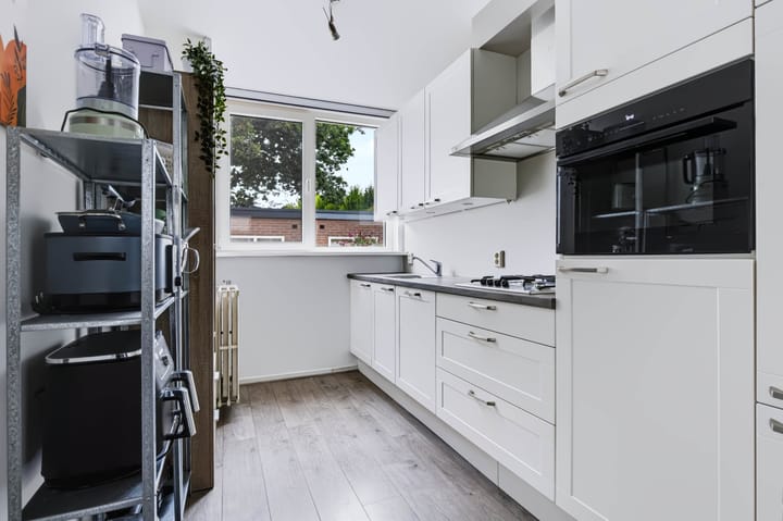 Tussenwoning te koop: Nijverheidsweg 61, Nunspeet
