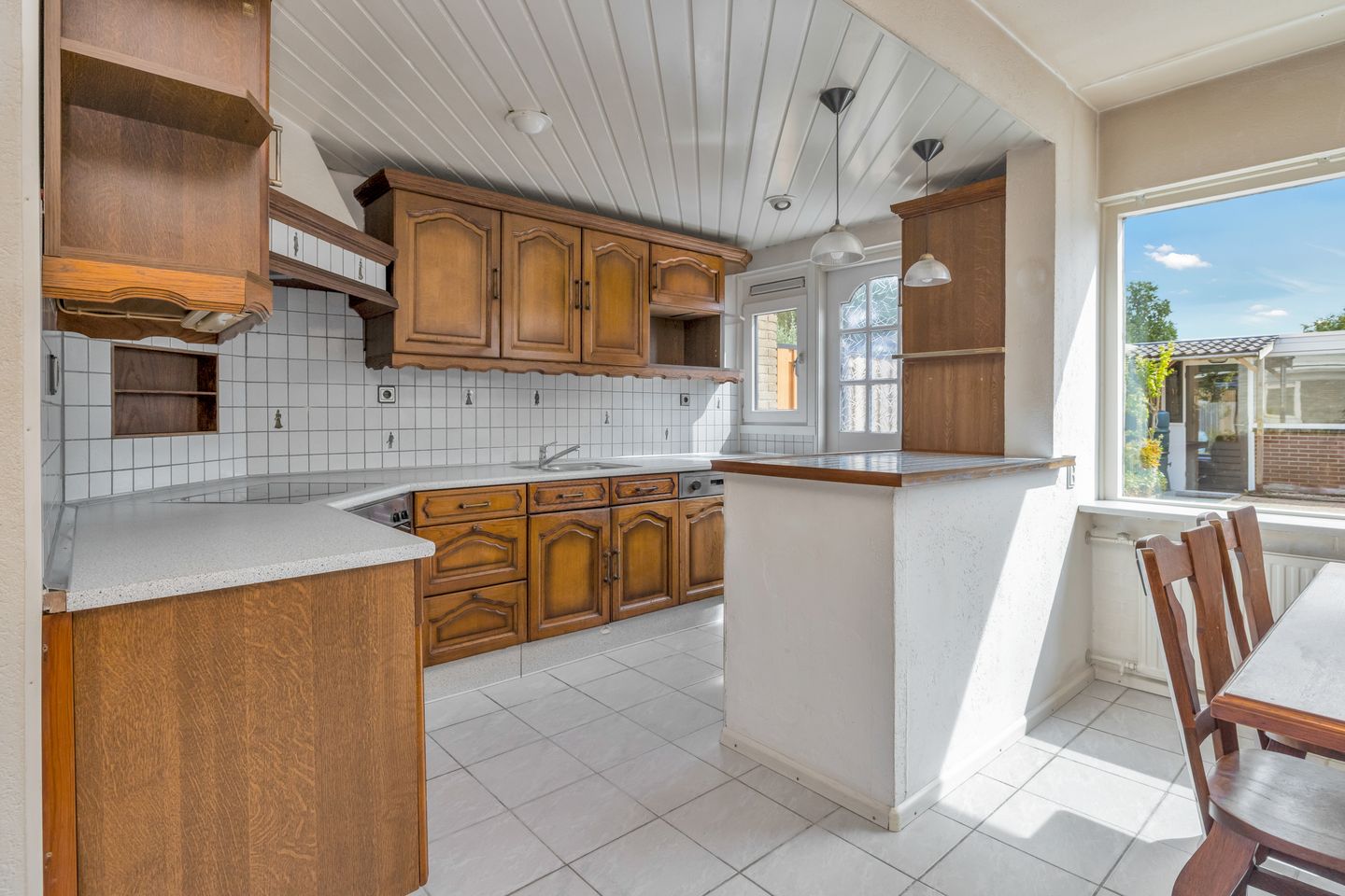 Photo 4 of Plevierstraat 48
