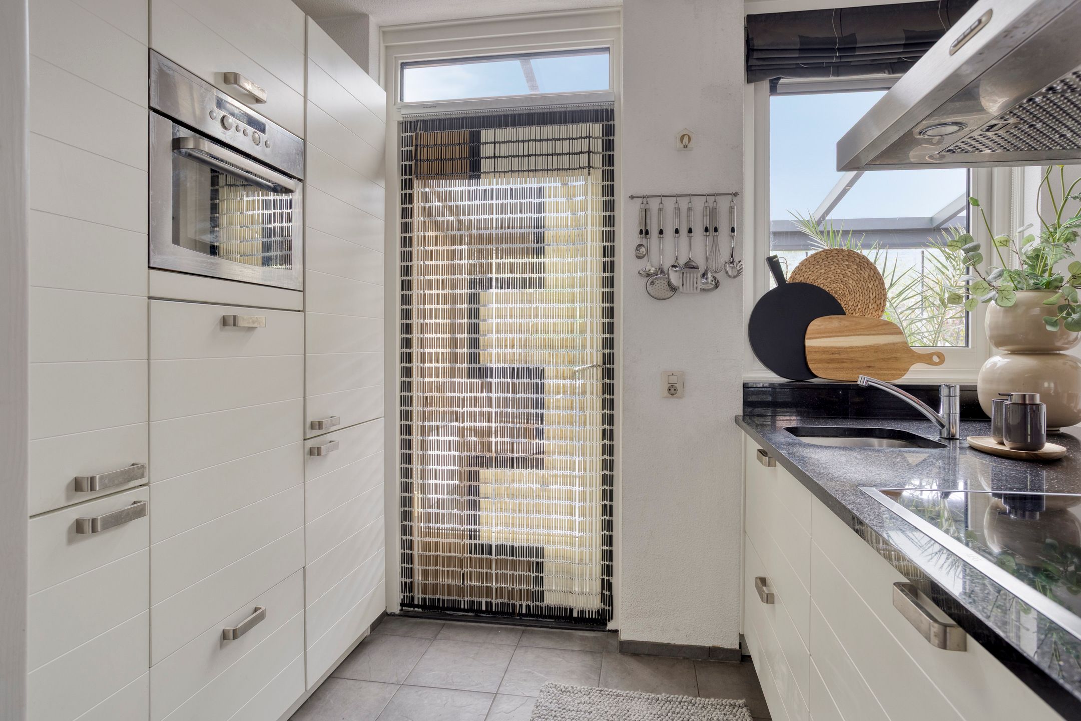 Photo 39 of Hein Leemhuisstraat 13
