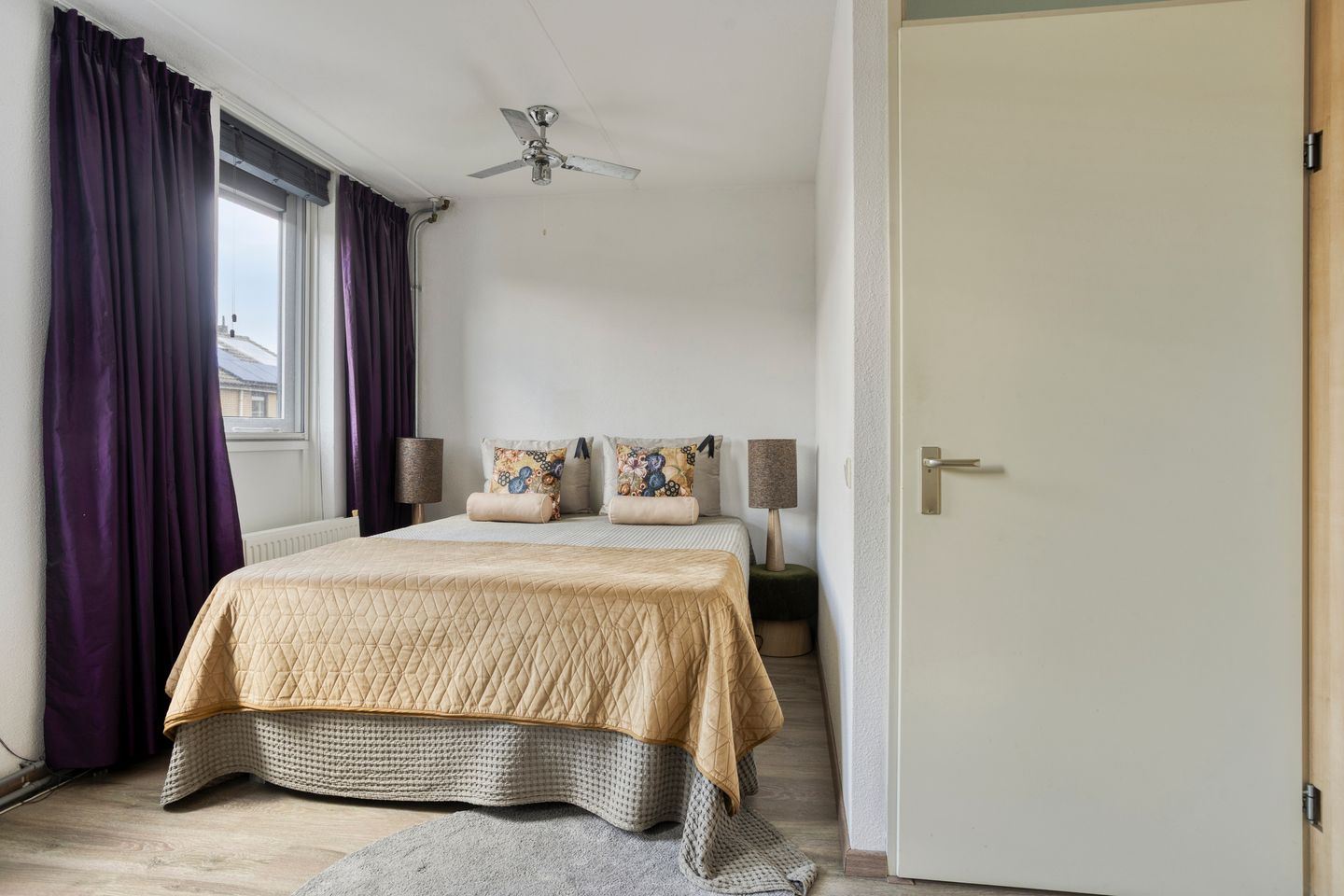 Photo 14 of Hein Leemhuisstraat 13