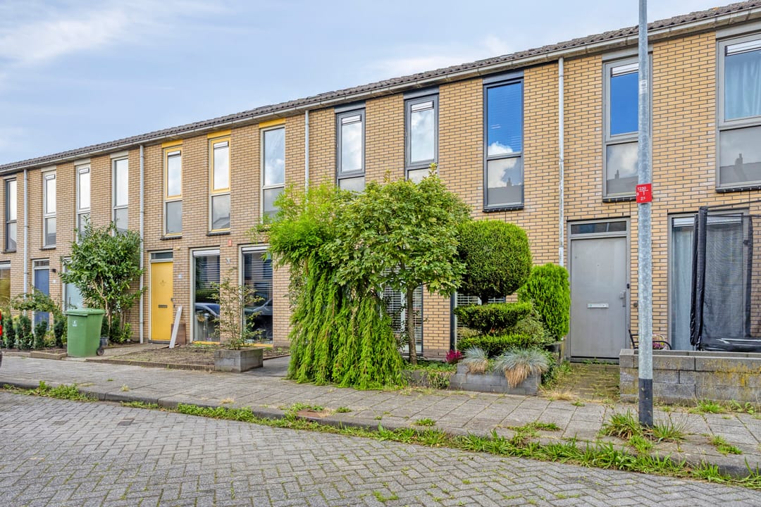 Photo 1 of Hein Leemhuisstraat 13